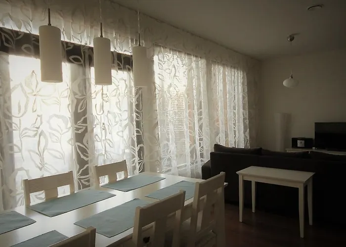 Marina Rauhan Village