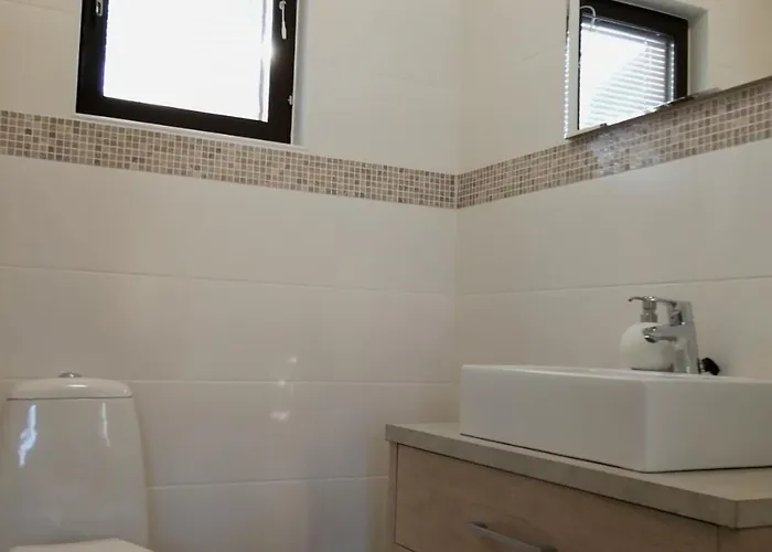 Marina Rauhan Village